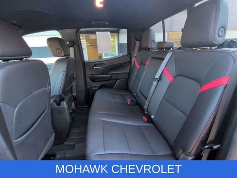 Certified 2024 Chevrolet Colorado Z71 w/ LPO, Dark Essentials Package AWD/4WD image 25