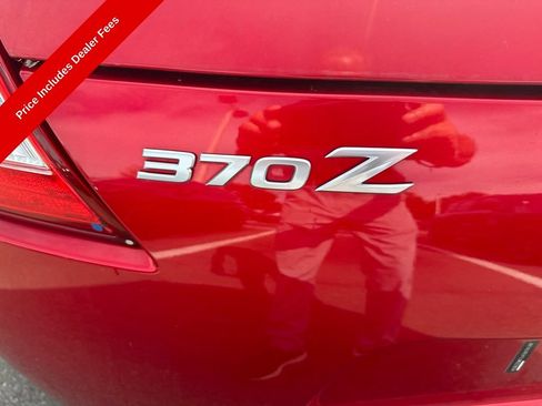 Used 2020 Nissan 370Z Coupe RWD image 8