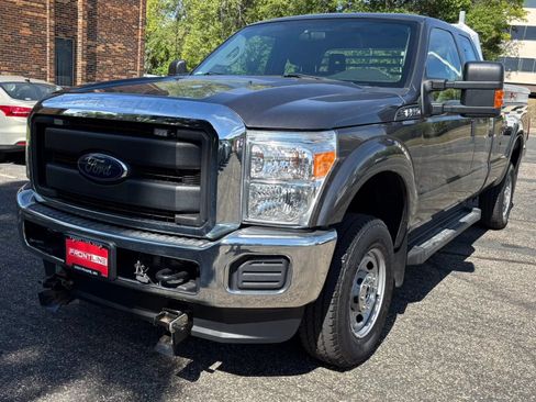 Used 2015 Ford F250 XL w/ XL Appearance Package AWD/4WD image 16