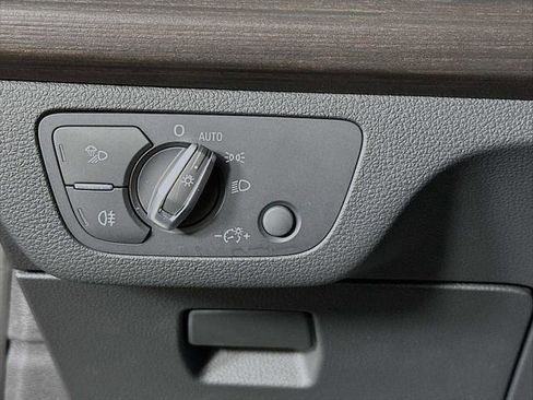 Certified 2025 Audi Q5 2.0T Premium Plus w/ Premium Plus Package image 10