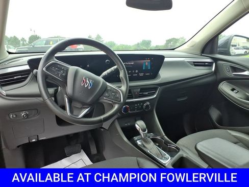 Used 2025 Buick Encore GX Preferred FWD image 11
