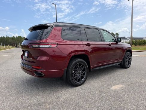 Used 2025 Jeep Grand Cherokee L Summit AWD/4WD image 24