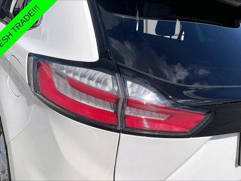 Used 2021 Ford Edge Titanium w/ Equipment Group 301A FWD image 22