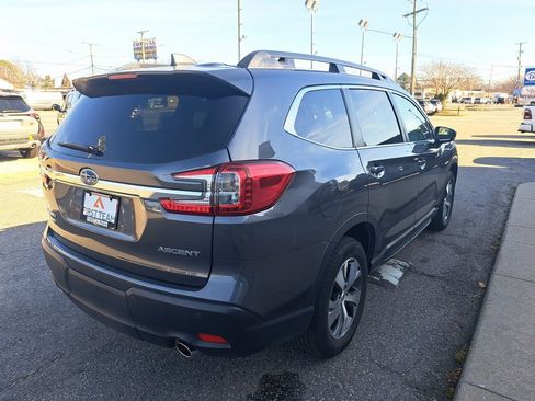 Certified 2024 Subaru Ascent Premium w/ Convenience Package image 6