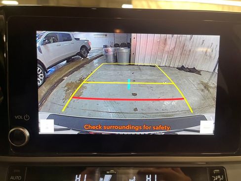 Certified 2025 Toyota Camry SE image 19