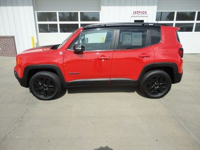 Used 2018 Jeep Renegade Trailhawk w/ Cold Weather Group II