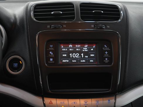 Used 2019 Dodge Journey SE AWD/4WD image 19