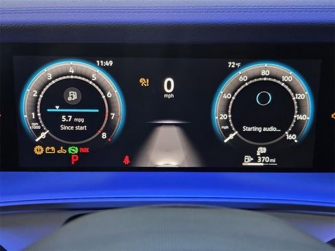 New 2025 Volkswagen Tiguan SE image 15