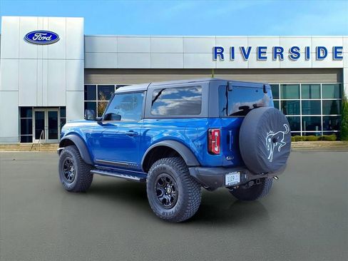 Used 2021 Ford Bronco First Edition image 4