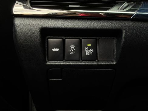 Used 2015 Toyota Avalon XLE Touring Sport Edition FWD image 24