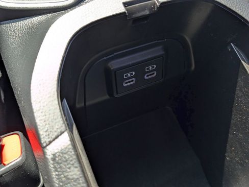Used 2024 Toyota RAV4 XSE w/ Weather Package AWD/4WD image 35