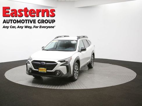 Used 2024 Subaru Outback Premium AWD/4WD image 45