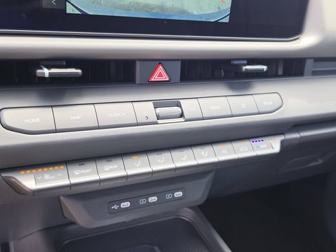 New 2027 Kia Seltos S FWD image 24