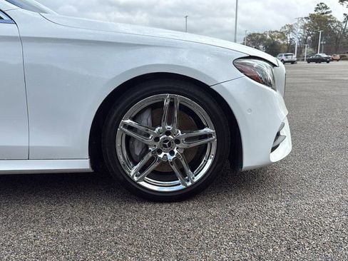 Used 2019 Mercedes-Benz E 300 E 300 w/ Premium 1 Package image 9