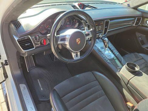 Used 2015 Porsche Panamera GTS AWD/4WD image 27