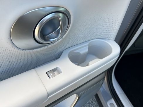 New 2026 Hyundai Ioniq 9 Calligraphy image 21