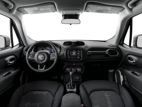 Used 2017 Jeep Renegade Altitude image 11