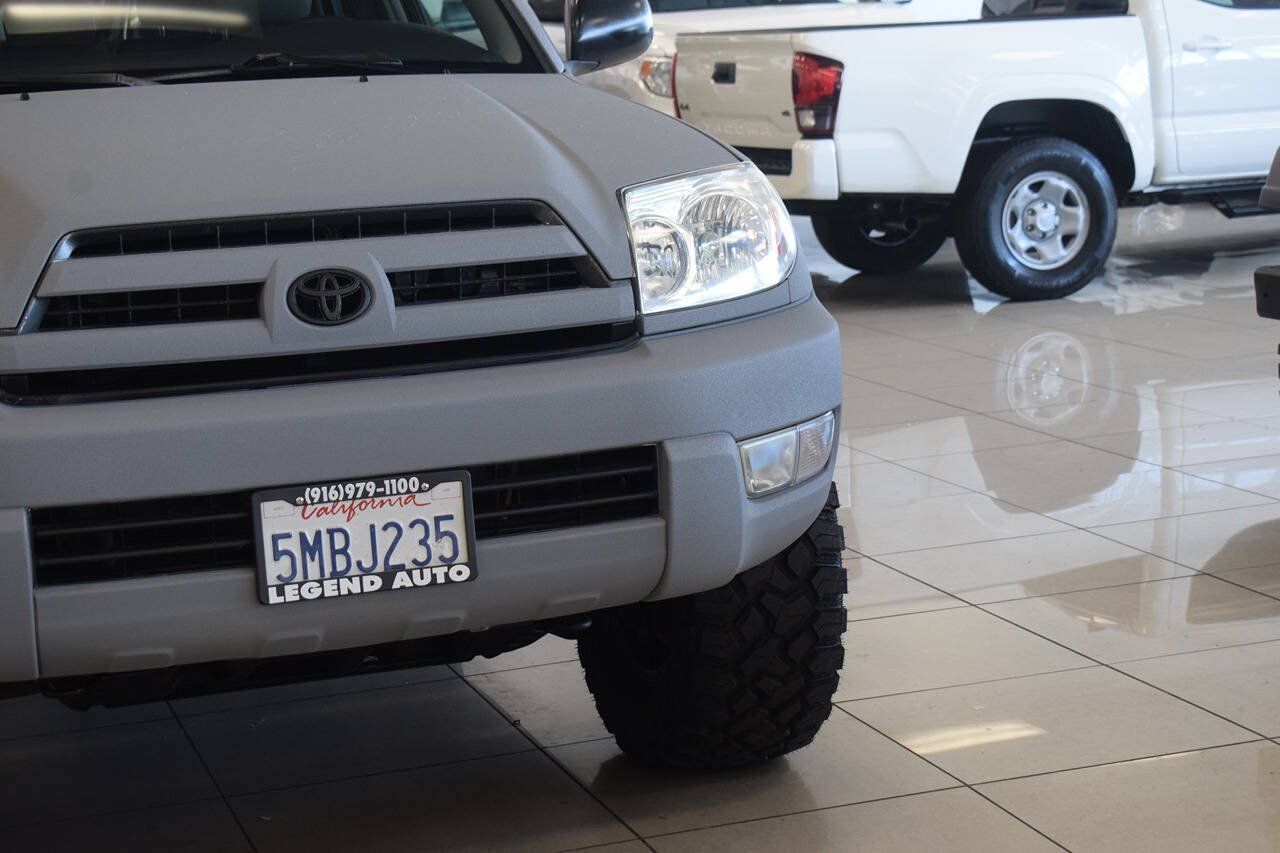 Used 2005 Toyota 4Runner Sport AWD/4WD image 8