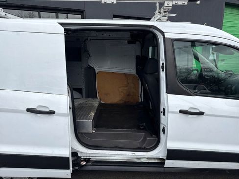 Used 2019 Ford Transit Connect XL image 9
