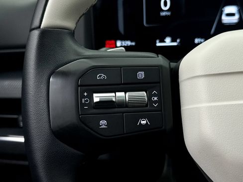 Certified 2025 Kia K4 EX w/ GT-Line Premium Package FWD image 37