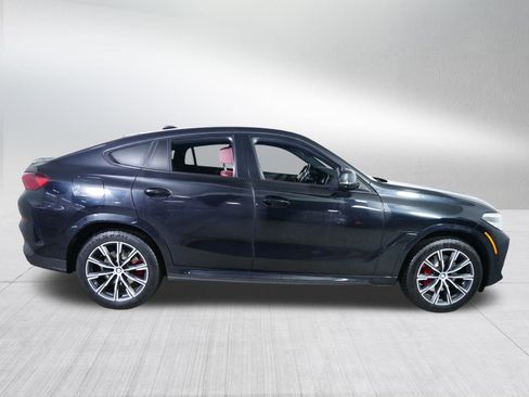 Used 2022 BMW X6 xDrive40i w/ M Sport Package image 8