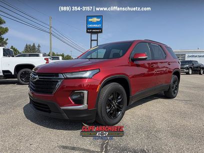 Used 2023 Chevrolet Traverse LT w/ Midnight/Sport Edition