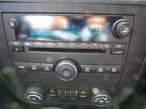 Used 2007 Chevrolet Monte Carlo LT FWD image 21