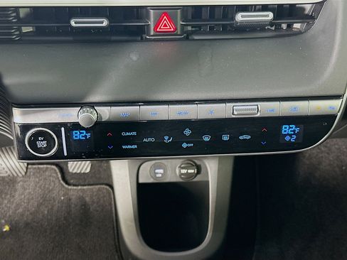 Used 2024 Hyundai Ioniq 5 SEL image 23