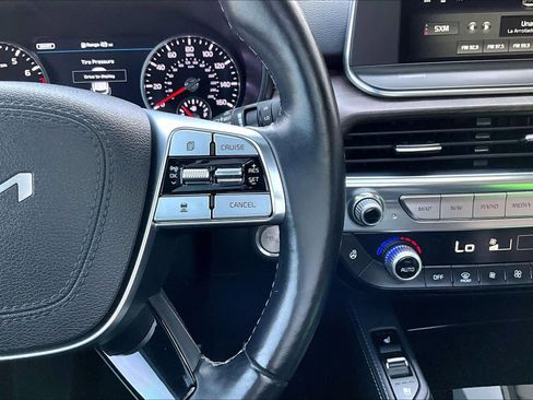 Used 2022 Kia Telluride SX w/ SX Prestige Package image 25