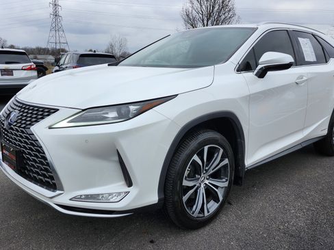 Used 2022 Lexus RX 450hL AWD w/ Premium Package image 17