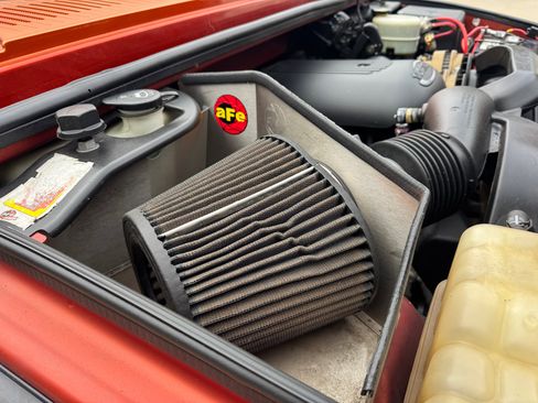 Used 2003 HUMMER H2 w/ Preferred Equipment Group image 40