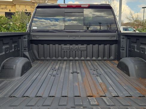 Used 2026 GMC Sierra 2500 AT4 image 12