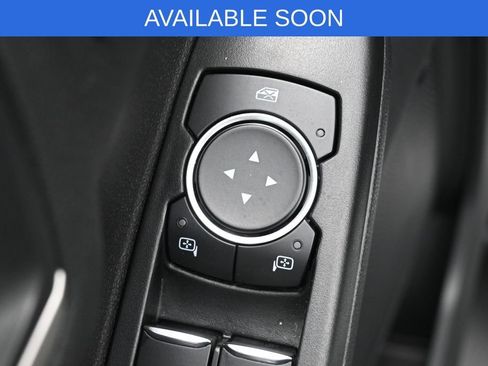 Used 2022 Ford Escape SEL w/ Technology Package FWD image 12