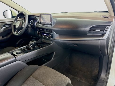 Used 2023 Nissan Rogue SV AWD/4WD image 30