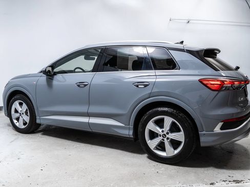 Used 2024 Audi Q4 e-tron Premium Plus w/ Premium Plus AWD/4WD image 2