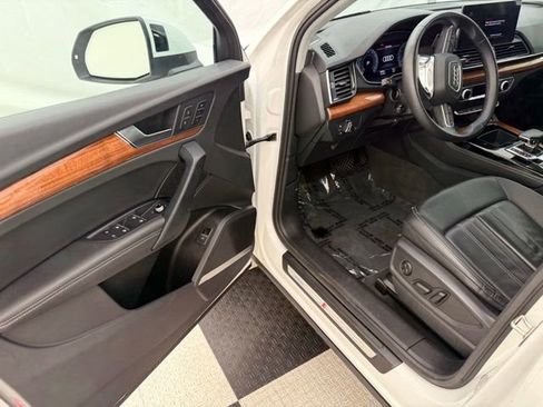 Used 2023 Audi Q5 2.0T Premium Plus image 32