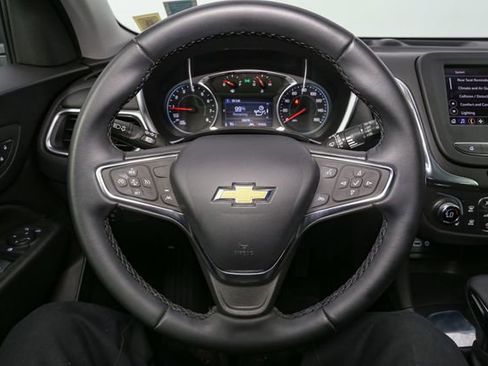 Used 2024 Chevrolet Equinox LT FWD image 27