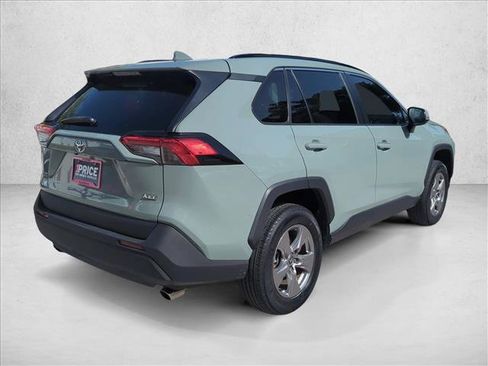 Used 2023 Toyota RAV4 XLE w/ Convenience Package FWD image 5