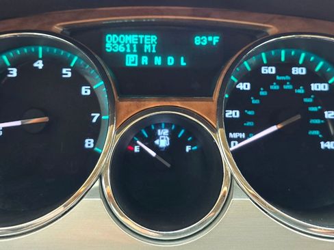 Used 2011 Buick Enclave CXL FWD image 30