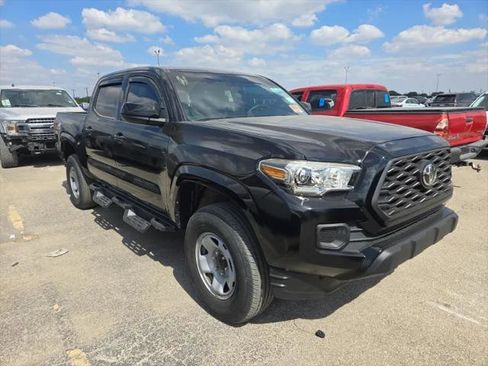 Used 2023 Toyota Tacoma SR image 4