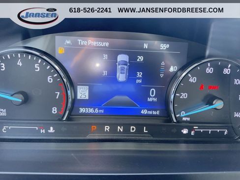 Used 2022 Ford Explorer XLT w/ Equipment Group 202A AWD/4WD image 18