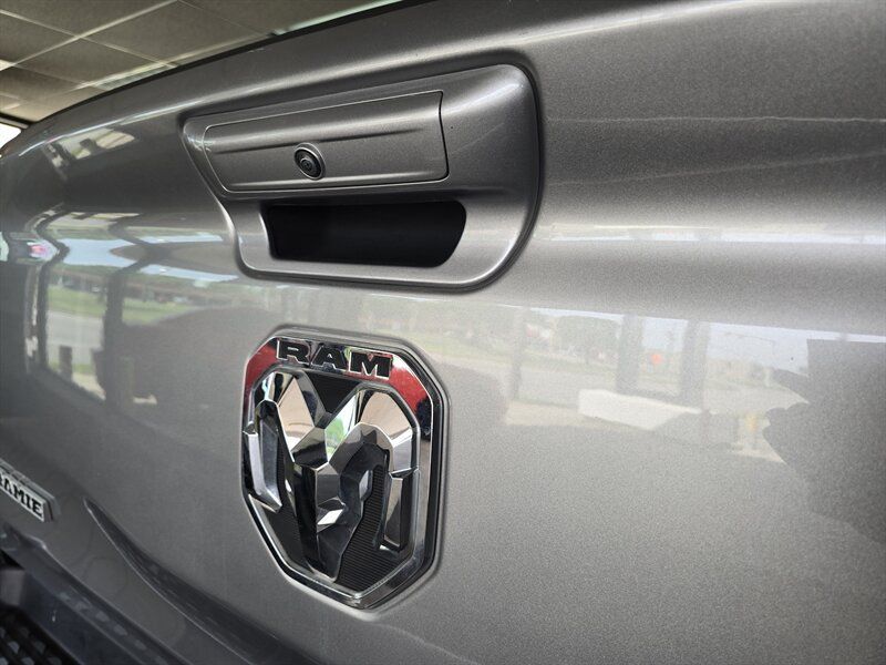 Used 2020 RAM 1500 Laramie w/ Sport Appearance Package AWD/4WD image 43