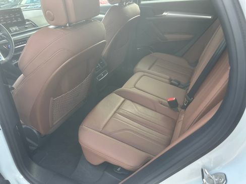 Used 2025 Audi Q5 2.0T Premium image 16