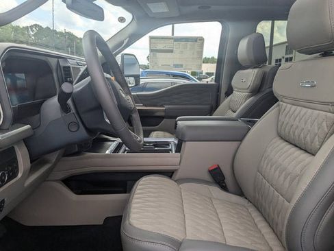 New 2025 Ford F350 Platinum w/ Platinum Plus Package image 16