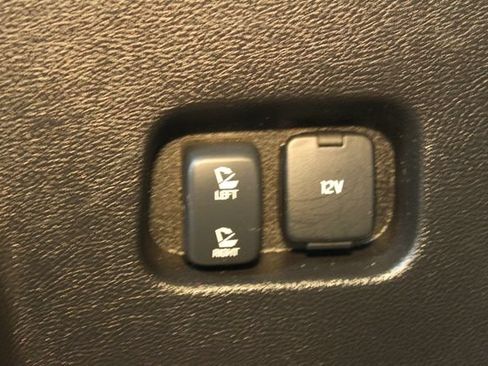 Used 2024 Ford Edge SEL AWD/4WD image 17