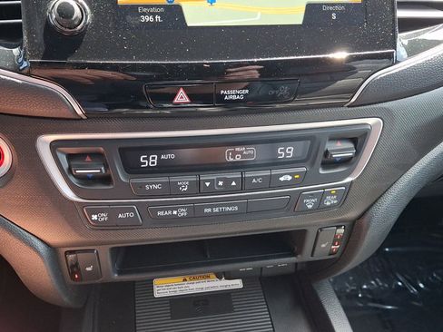 Certified 2023 Honda Passport TrailSport image 18