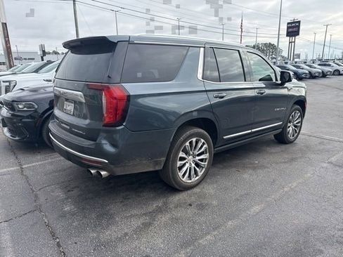 Used 2021 GMC Yukon Denali w/ Denali Premium Package image 19