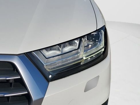 Used 2017 Audi Q7 3.0T Prestige w/ Prestige Package image 17