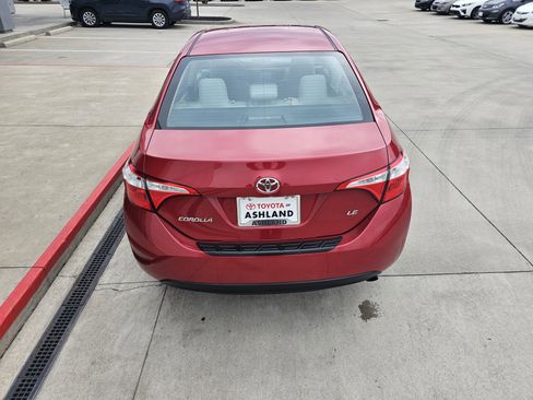 Used 2015 Toyota Corolla LE image 5