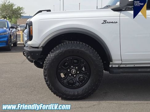Certified 2024 Ford Bronco Wildtrak AWD/4WD image 9